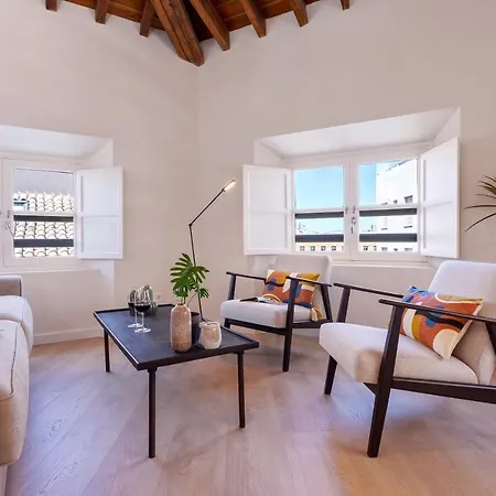 Thyssen Cisneros By Rent Me Málaga