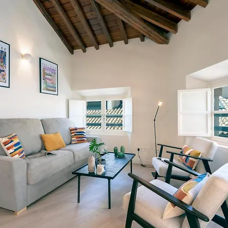Thyssen Cisneros By Rent Me Appartement