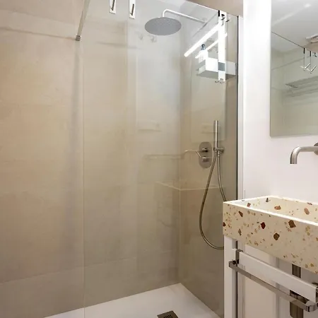 Appartement Thyssen Cisneros By Rent Me *